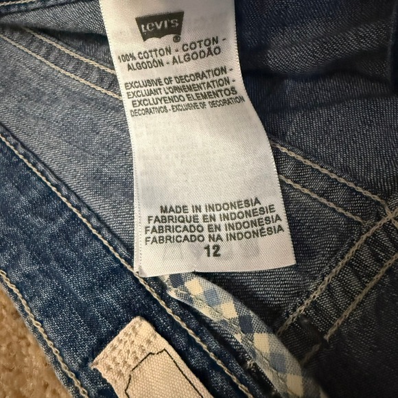 Levi's Red Tab Women's Jean Skirt Button Front‎ Denim Mini Skirt Accent Buttons - Picture 5 of 7